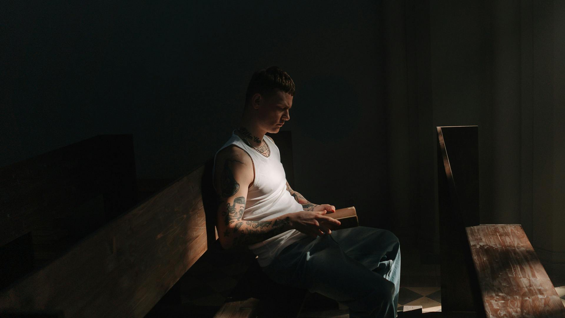 let-s-explore-the-bible-finds-life-church