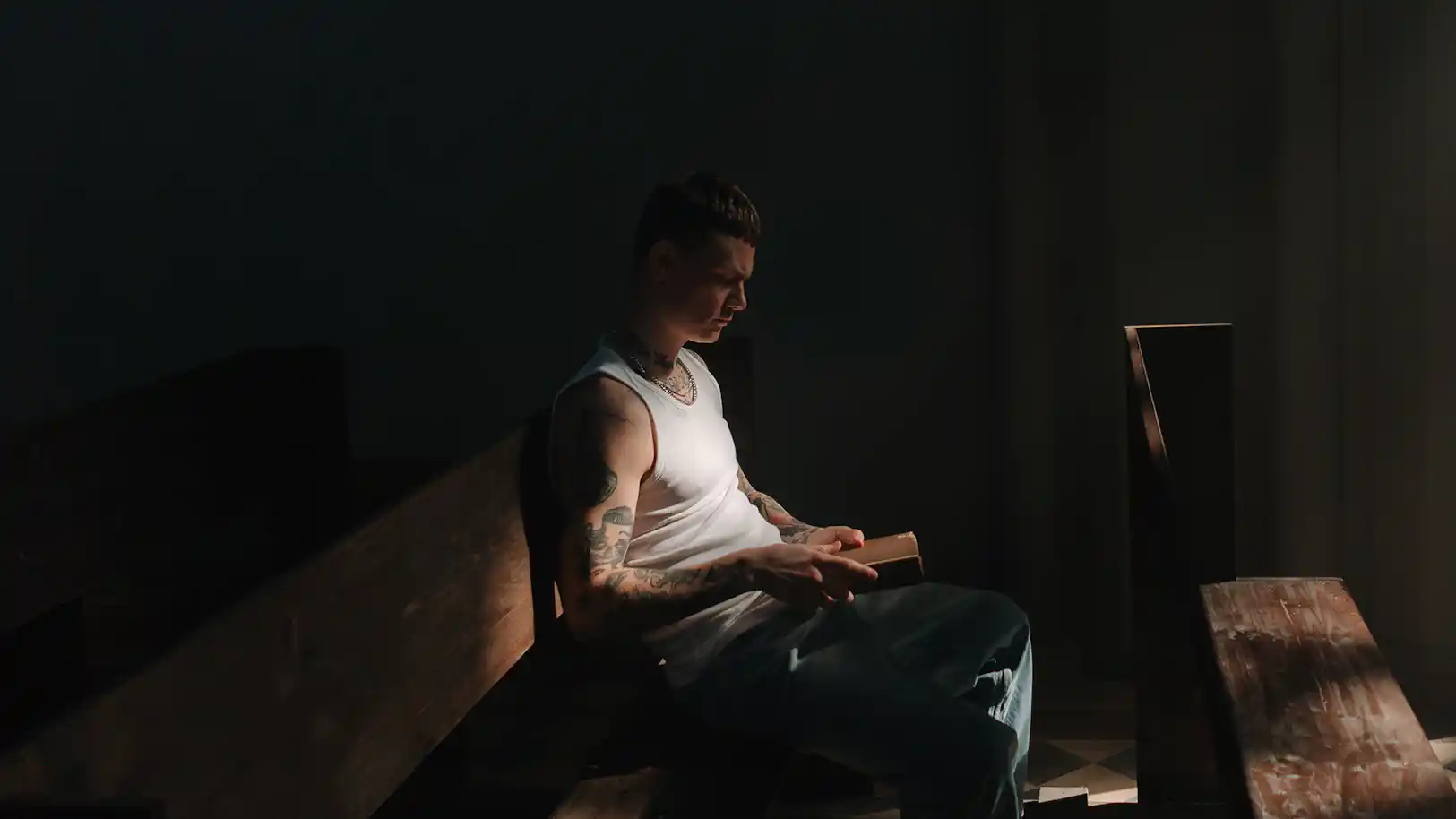 Let s Explore The Bible Finds Life Church let-s-explore-the-bible-finds-life-church